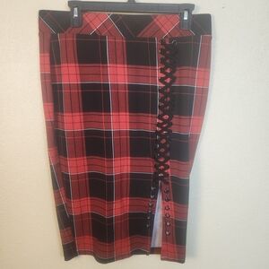Torrid Plaid Pencil Skirt with Lace-Up Detail 0X (5844)